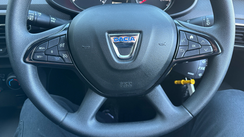 Dacia Sandero 1.0 TCe Essential 5dr Bi Fuel Hatchback